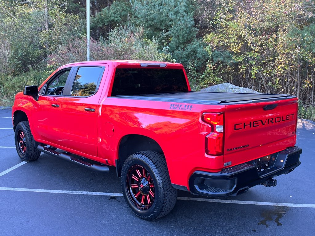 Used 2021 Chevrolet Silverado 1500 LT Trail Boss w/ Bed Protection Package AWD/4WD image 3