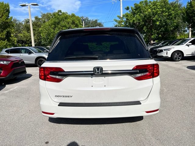 Used 2024 Honda Odyssey EX image 4