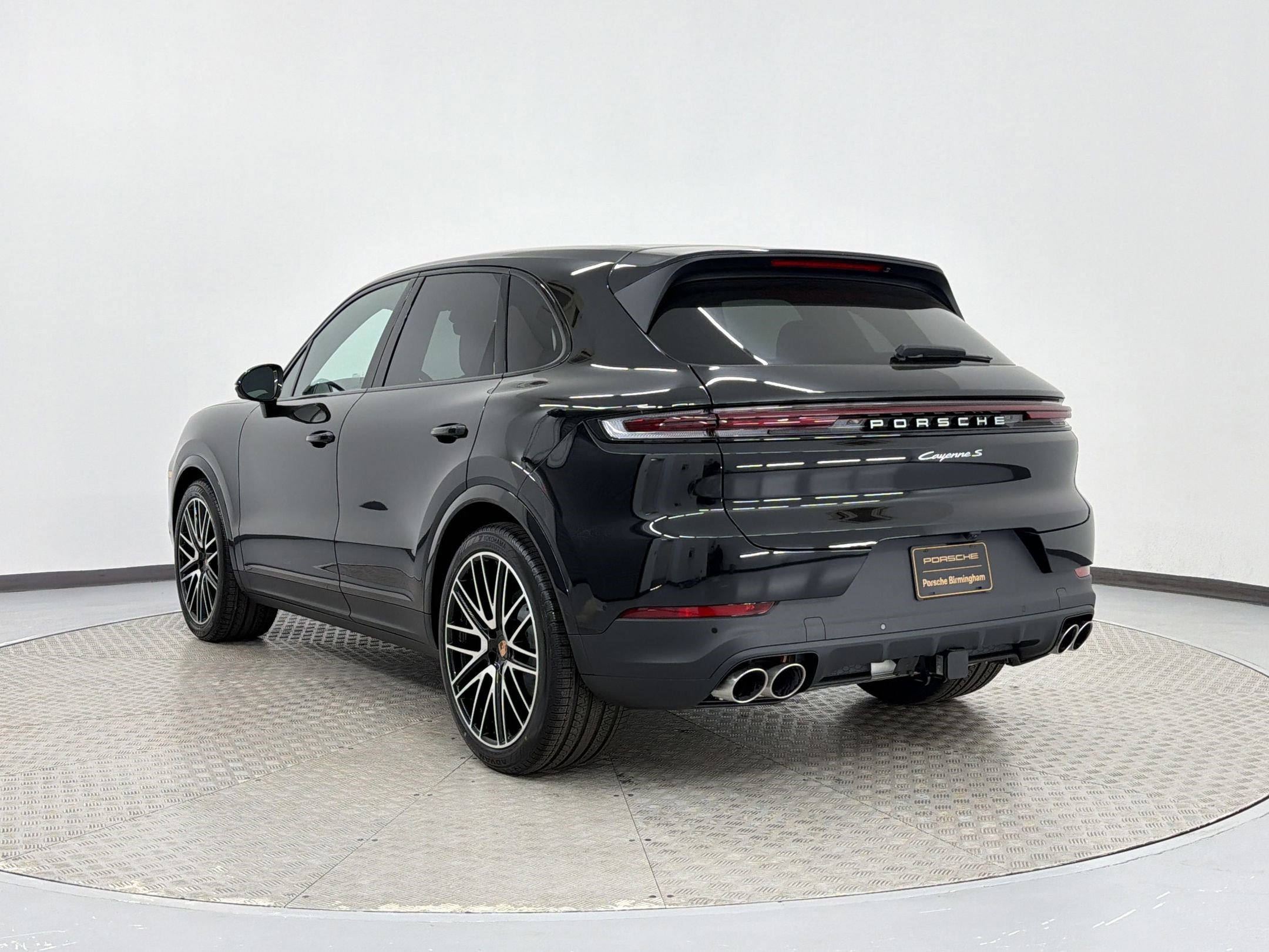 New 2026 Porsche Cayenne S AWD/4WD image 3