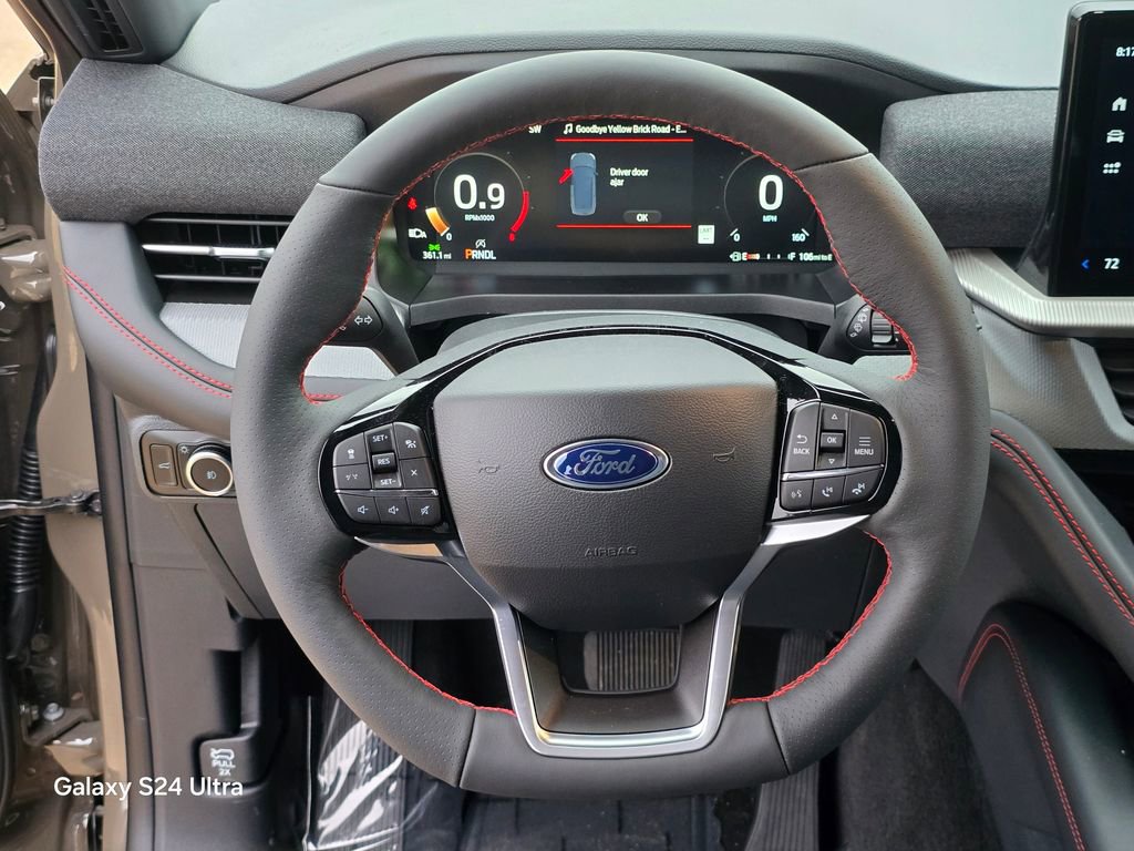 New 2026 Ford Explorer ST-Line image 23