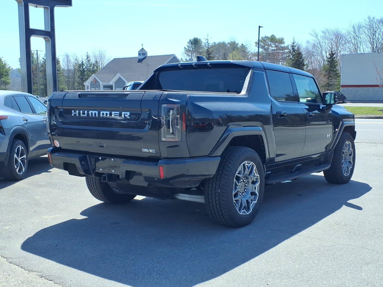 Used 2025 GMC Hummer EV 3X AWD/4WD image 5