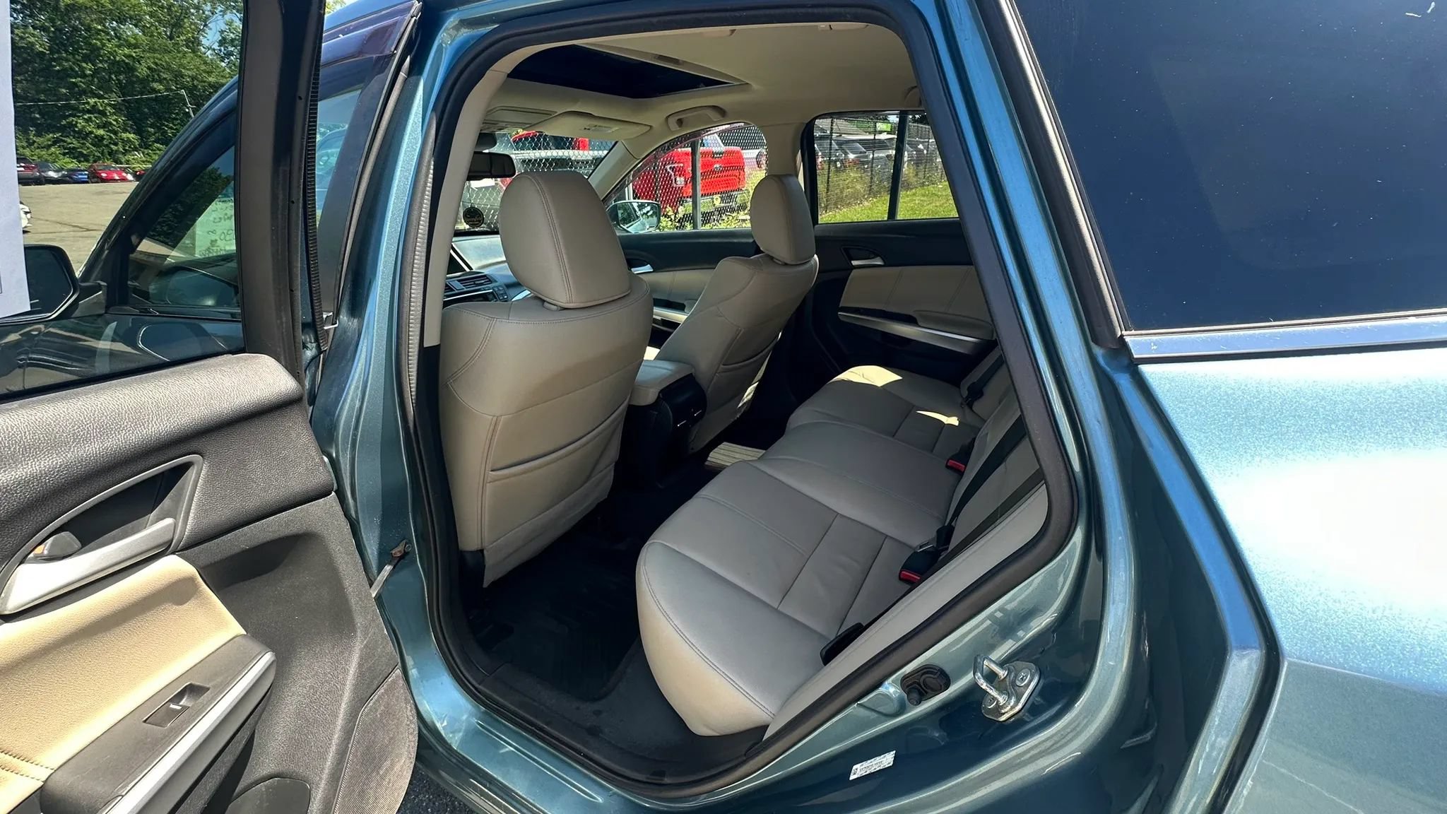Used 2015 Honda Crosstour EX-L image 21