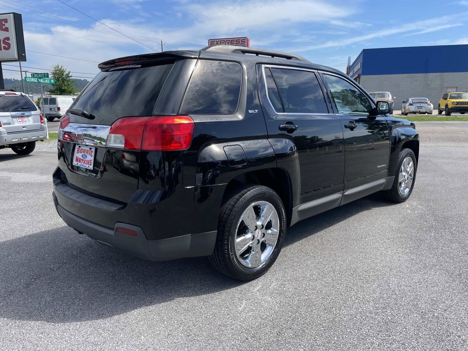 Used 2015 GMC Terrain SLT w/ Open Road Package FWD image 4