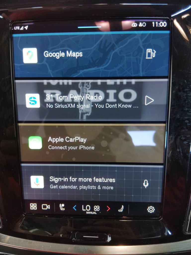 Used 2025 Volvo S60 B5 Core image 22