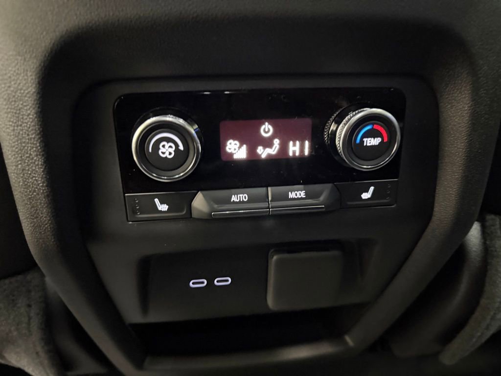 New 2026 Buick Enclave Avenir w/ Super Cruise Package image 33