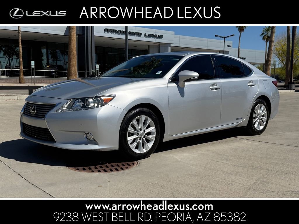 Used 2015 Lexus ES 300h w/ Navigation System Package image 1