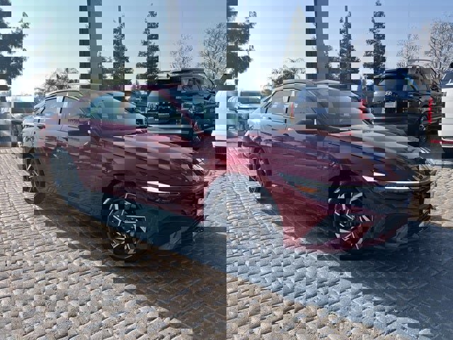 New 2025 Hyundai Elantra Sport