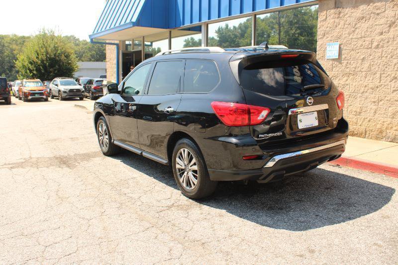 Used 2020 Nissan Pathfinder SL AWD/4WD image 4