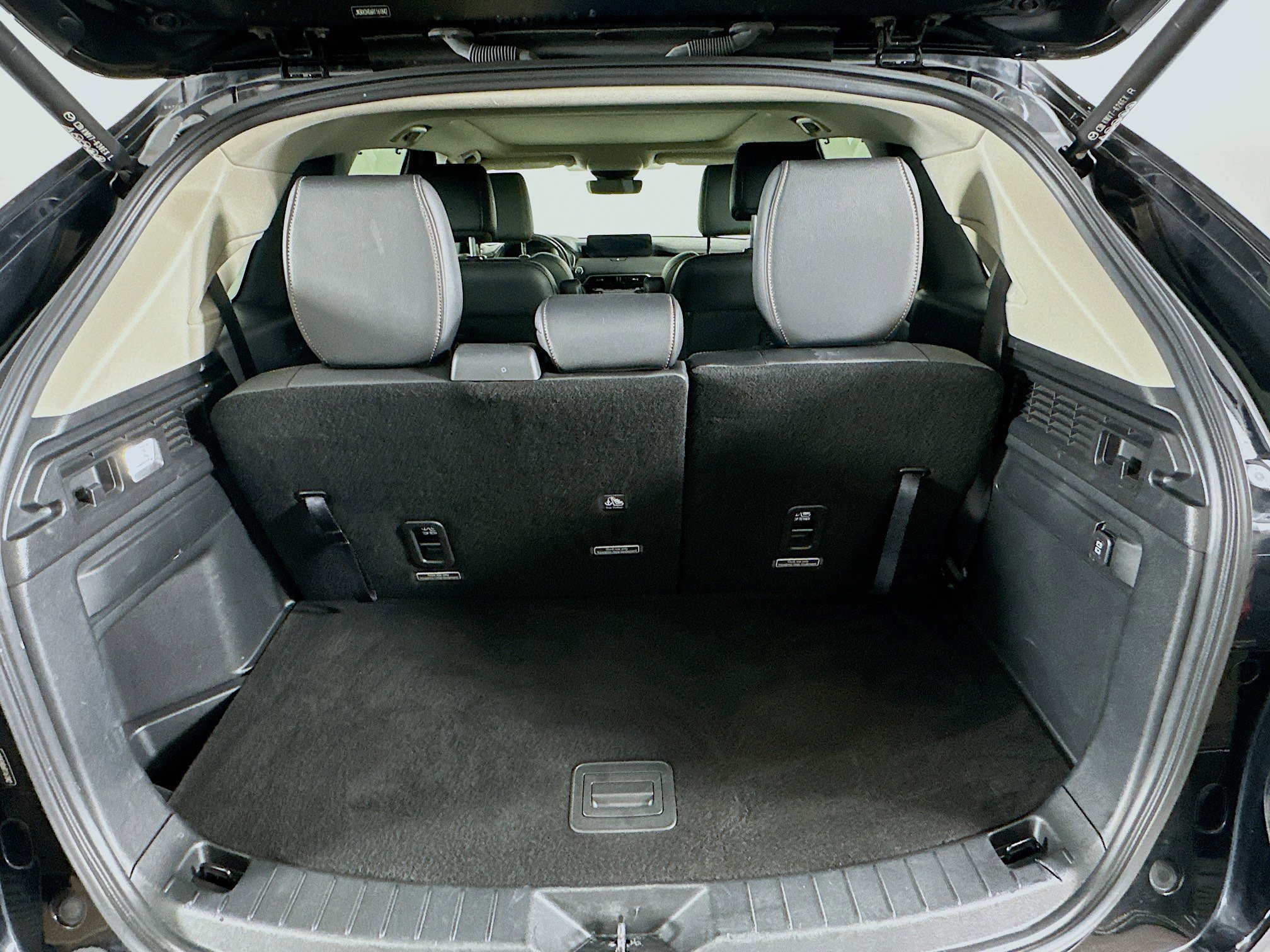 Used 2024 MAZDA CX-90 3.3 Turbo w/ Premium Package image 32