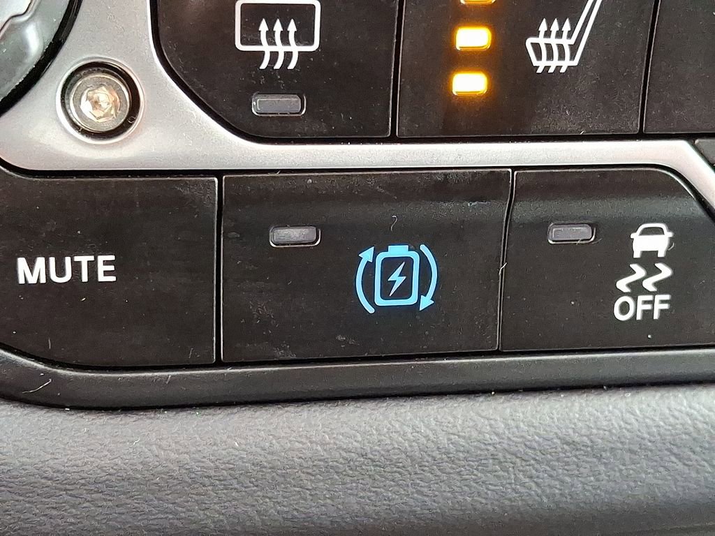 Used 2025 Jeep Wrangler Unlimited Sahara image 26