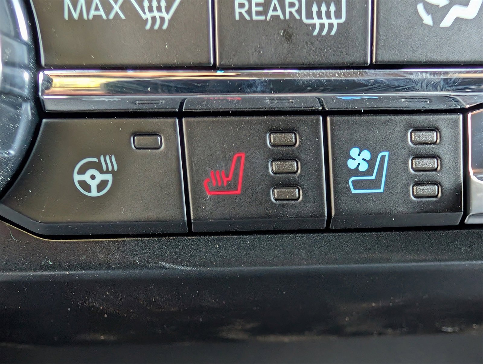 New 2025 Ford F150 Platinum w/ Equipment Group 702A High image 20