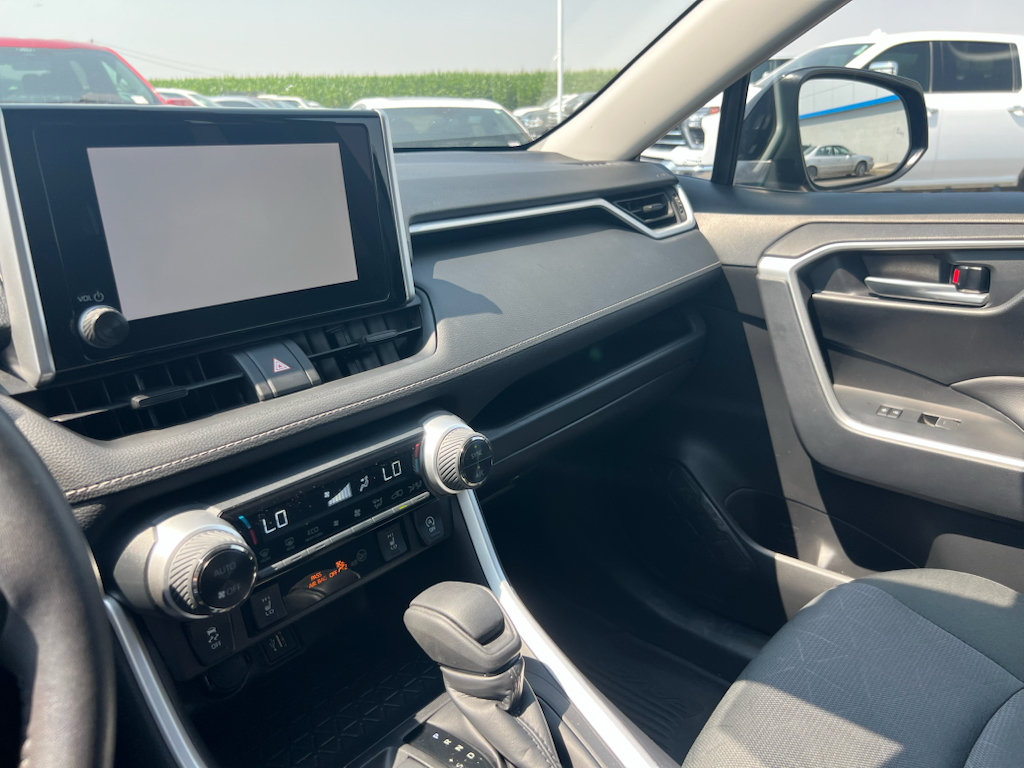 Used 2025 Toyota RAV4 XLE w/ Convenience Package AWD/4WD image 13