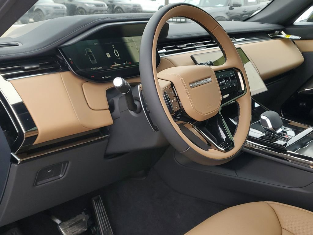 New 2026 Land Rover Range Rover Sport Dynamic SE AWD/4WD image 9