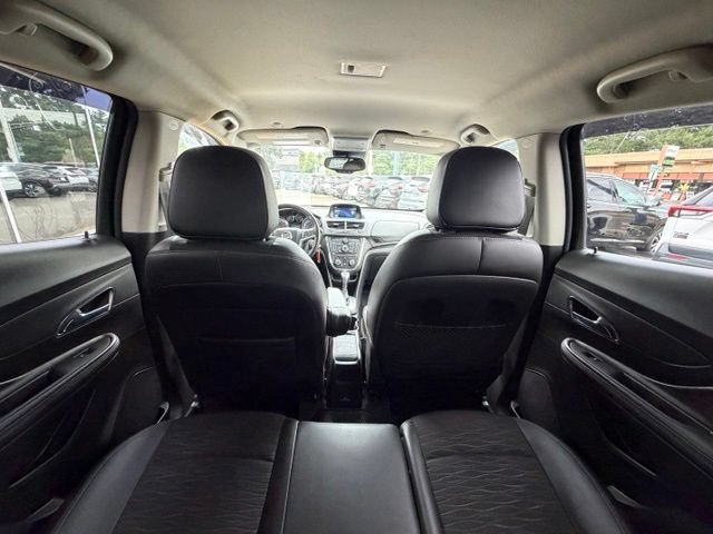 Used 2015 Buick Encore Convenience FWD image 18