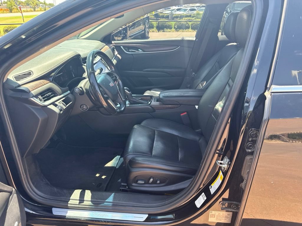 Used 2018 Cadillac XTS Luxury FWD image 11