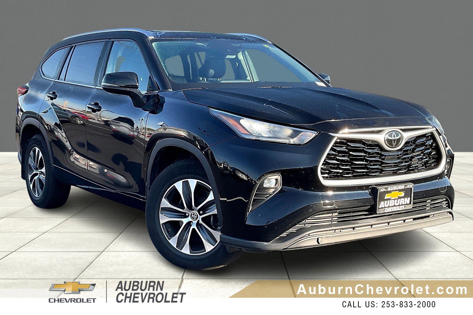 Used 2020 Toyota Highlander XLE
