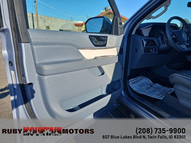 Used 2022 Lincoln Navigator L Black Label image 10