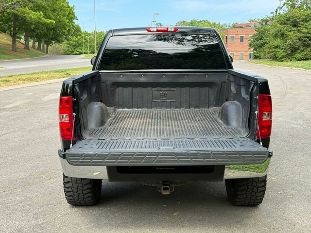 Used 2011 Chevrolet Silverado 1500 LT w/ All-Star Edition AWD/4WD image 7