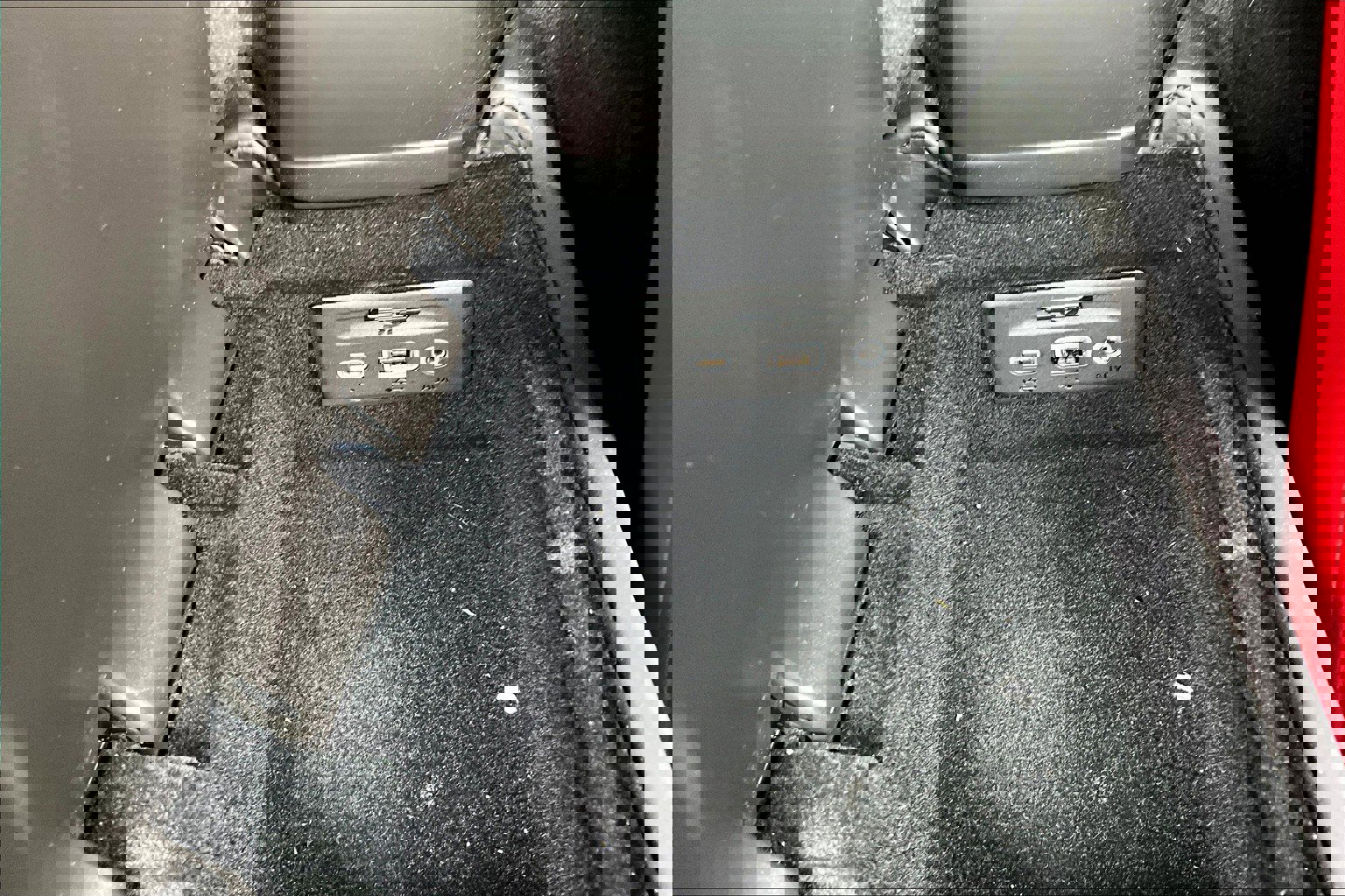 Used 2023 Chevrolet Corvette 3LT w/ Z51 Performance Package image 27