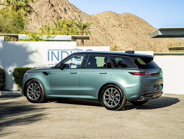 New 2025 Land Rover Range Rover Sport Dynamic SE image 9