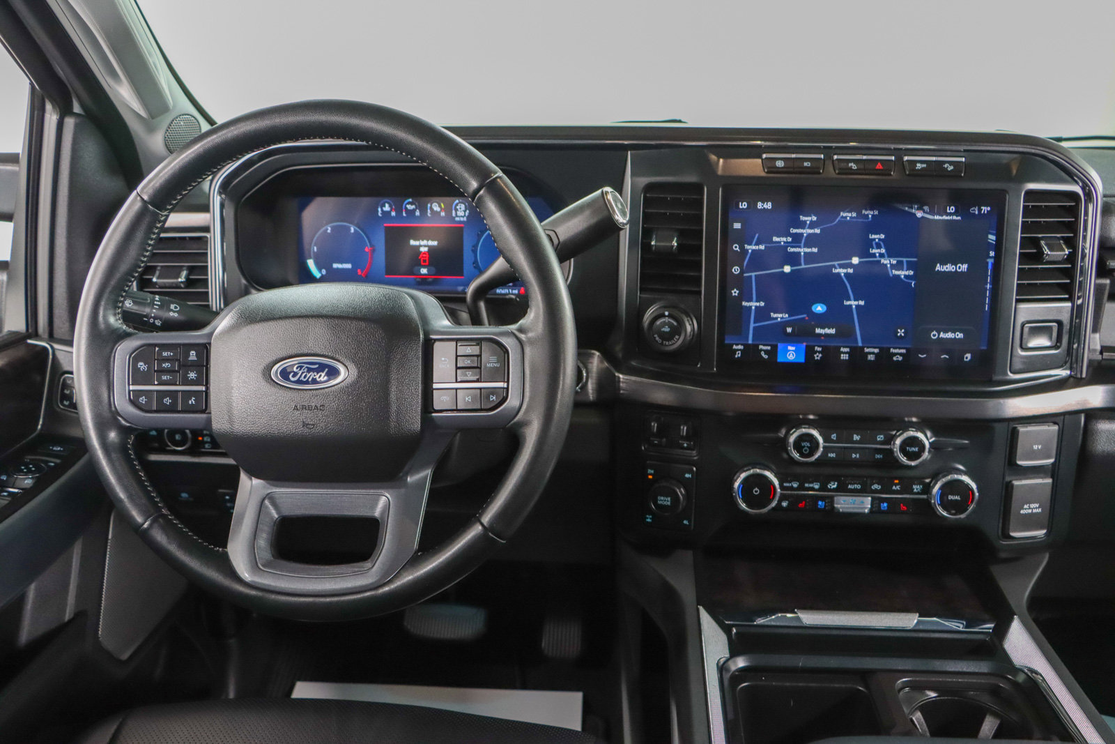 Used 2023 Ford F250 Lariat w/ Tow Technology Package AWD/4WD image 18