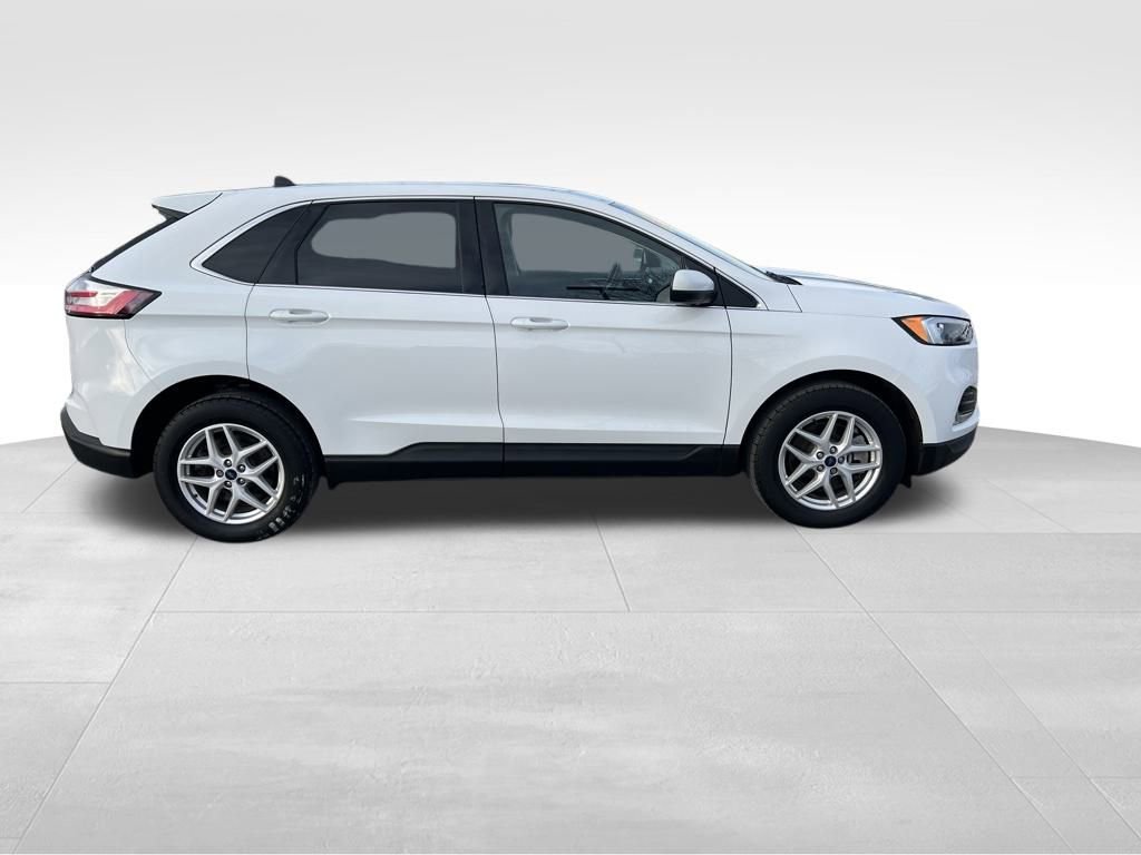 Used 2022 Ford Edge SEL w/ Convenience Package image 8
