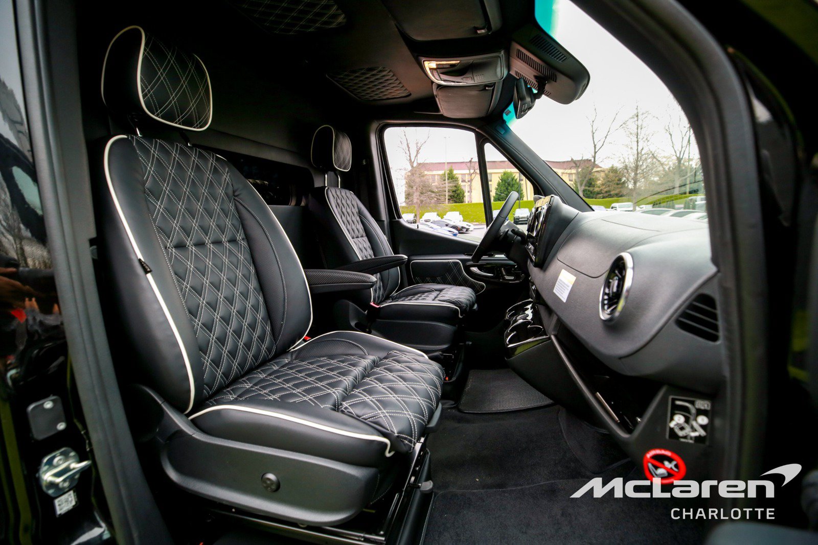 New 2024 Mercedes-Benz Sprinter 3500 image 17