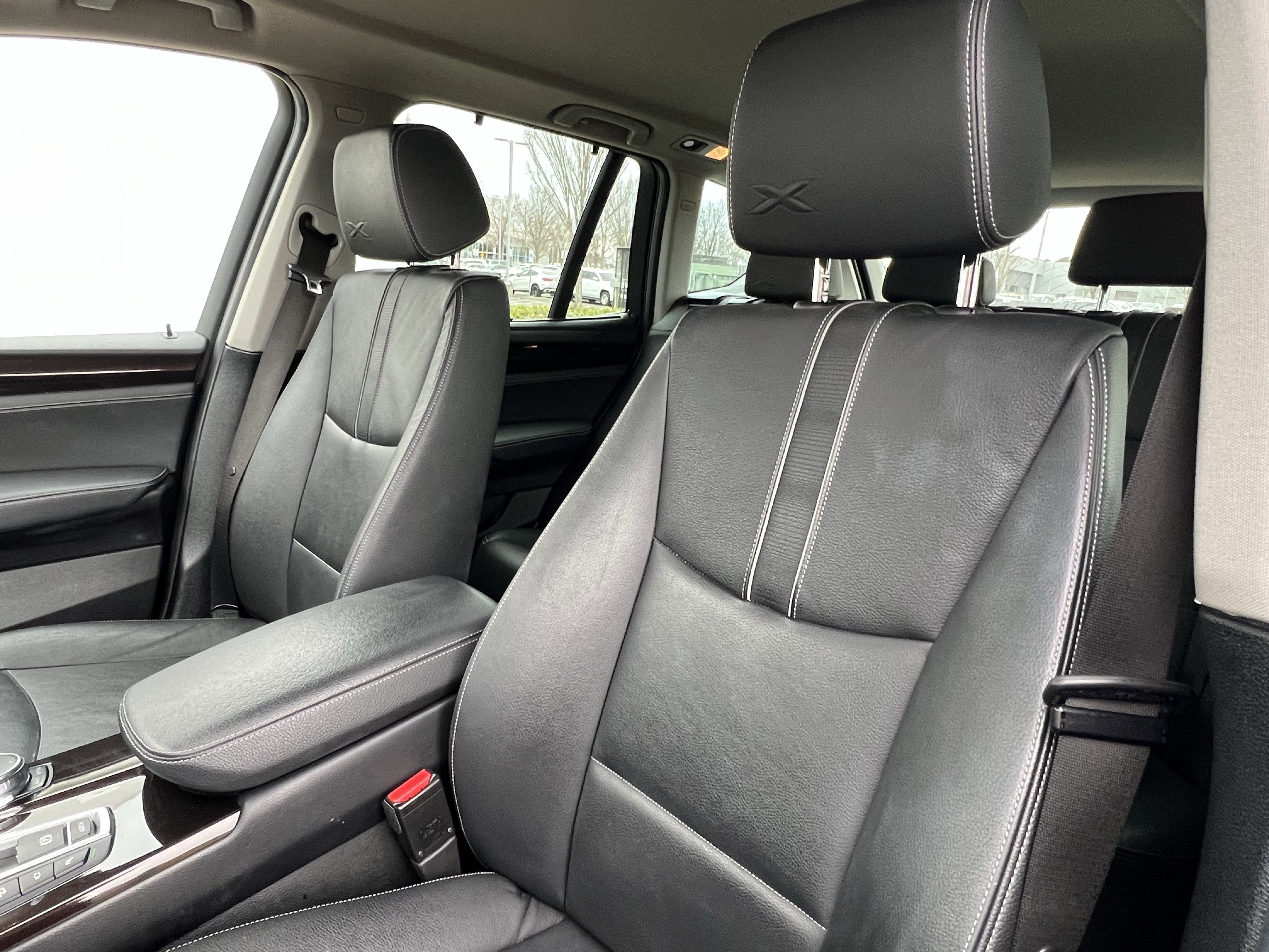 Used 2017 BMW X3 xDrive28i image 16