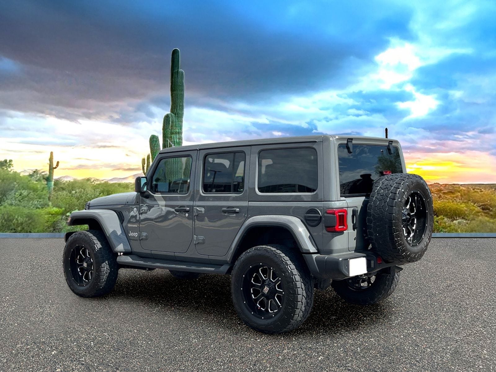 Used 2019 Jeep Wrangler Unlimited Sahara AWD/4WD image 4