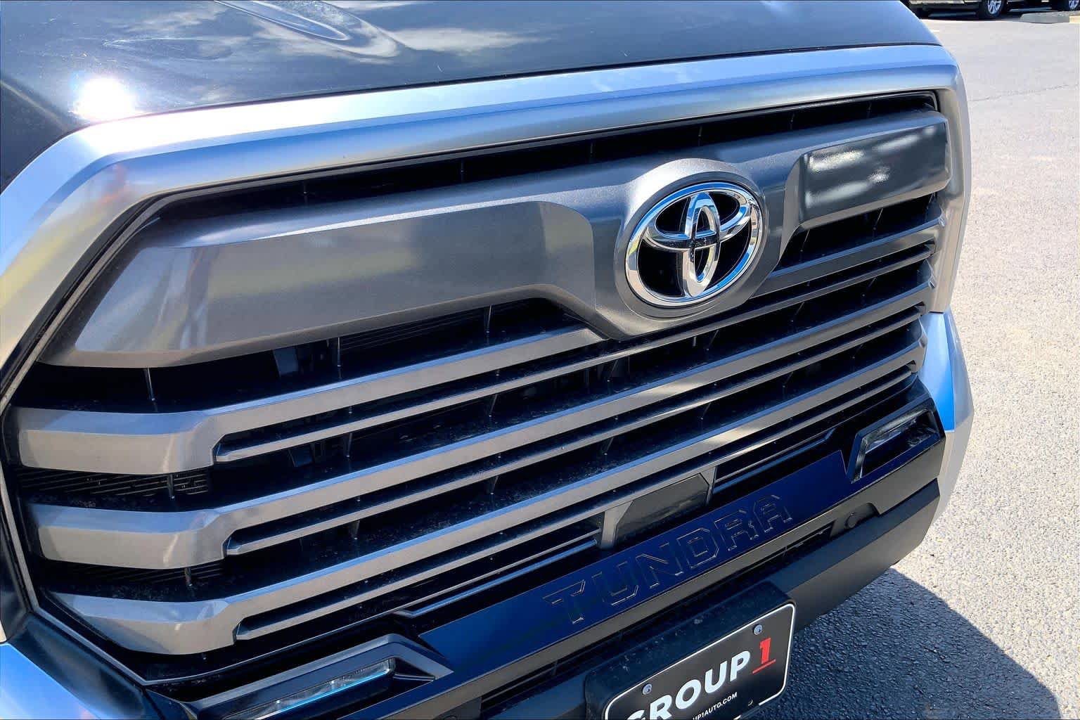 Used 2024 Toyota Tundra Limited w/ Power Package AWD/4WD image 30