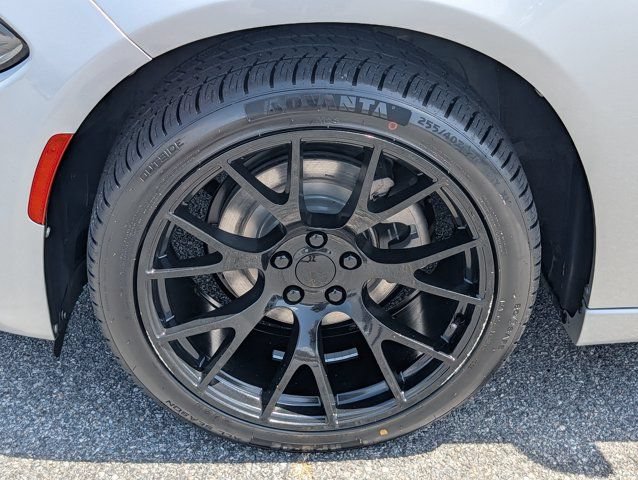 Used 2022 Dodge Charger SXT RWD image 13