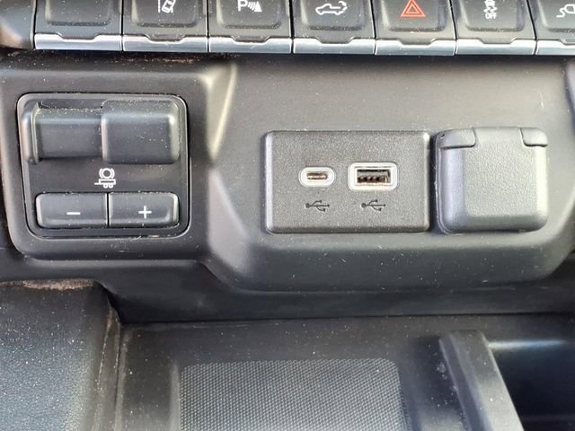 Used 2022 GMC Sierra 2500 Denali w/ Denali Ultimate Package image 37