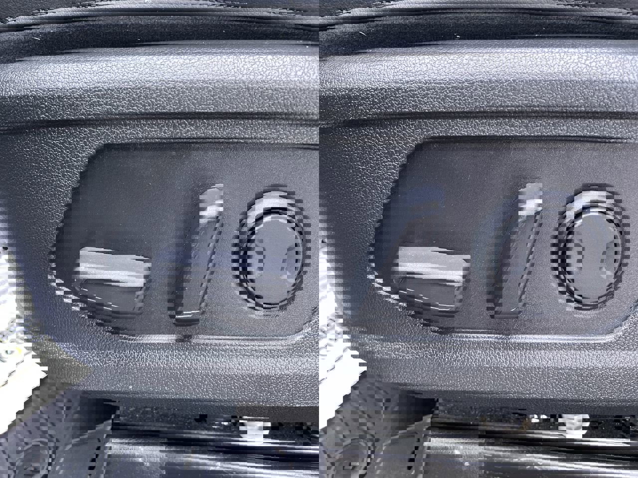 Certified 2022 Kia Sorento X-Line EX image 21