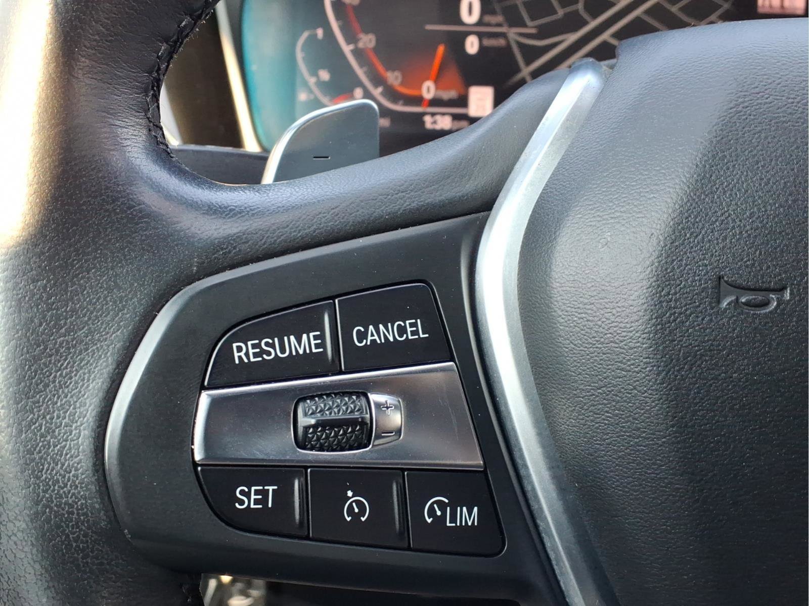 Used 2020 BMW 330i xDrive Sedan w/ Convenience Package image 18