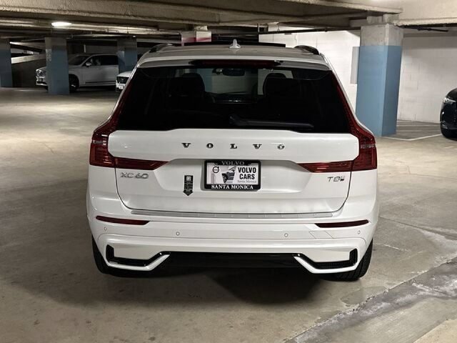 New 2025 Volvo XC60 T8 Core w/ Protection Package Premier AWD/4WD image 5