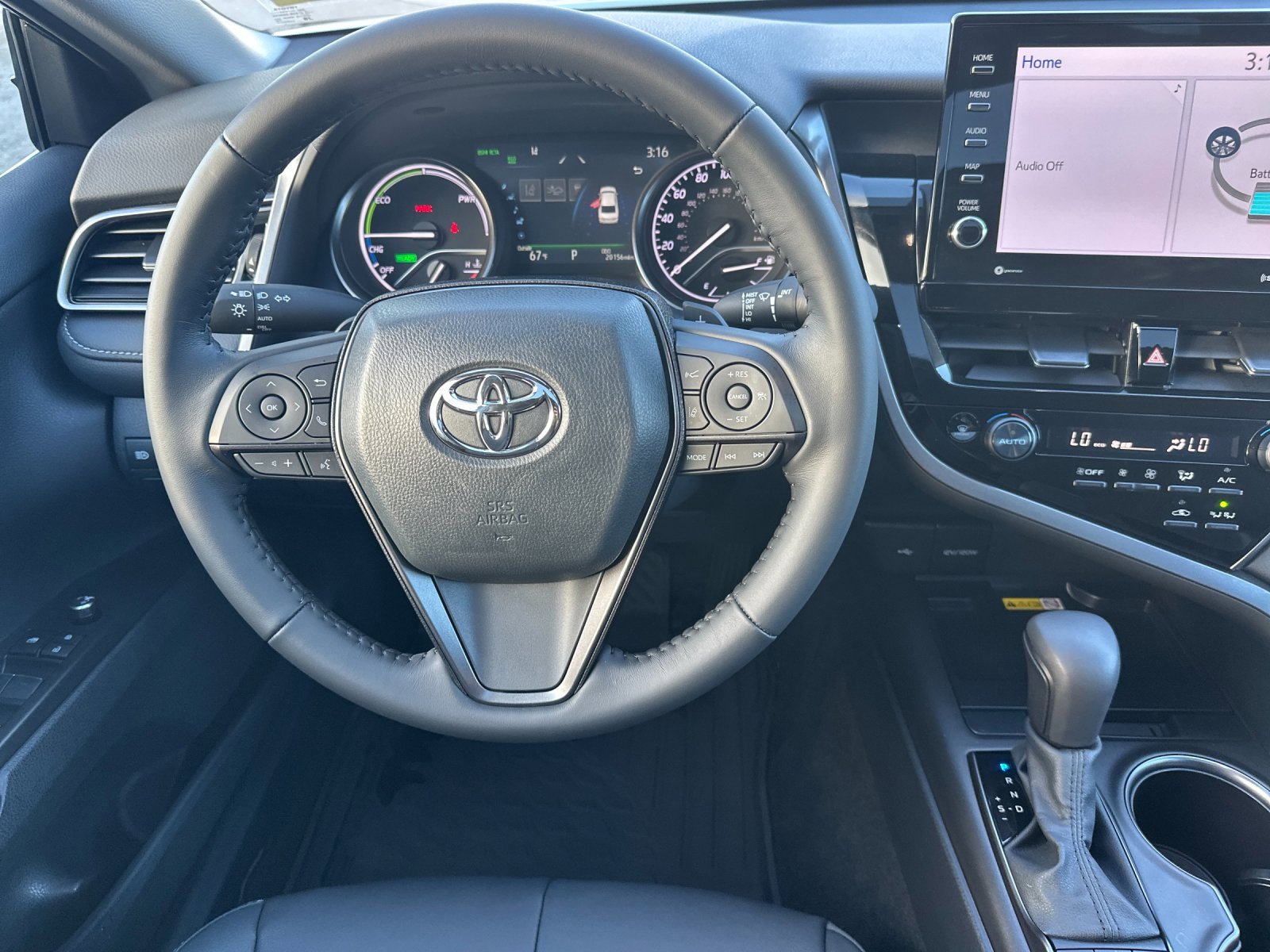 Used 2024 Toyota Camry XSE image 14
