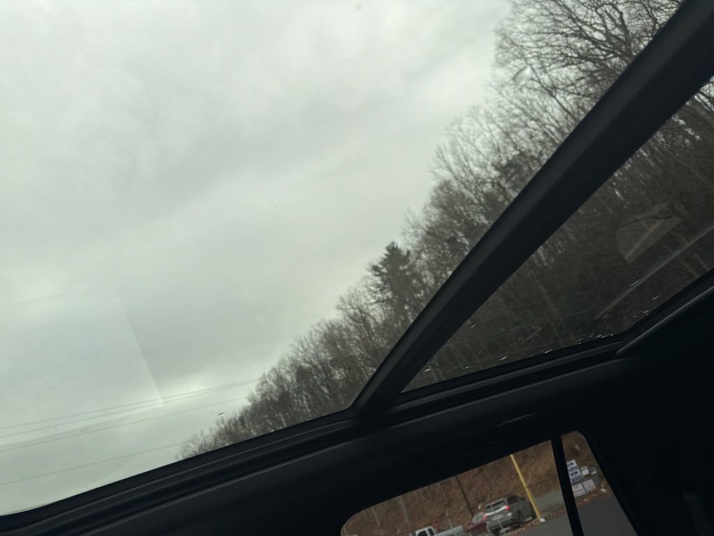 Used 2023 Chevrolet Tahoe High Country image 28