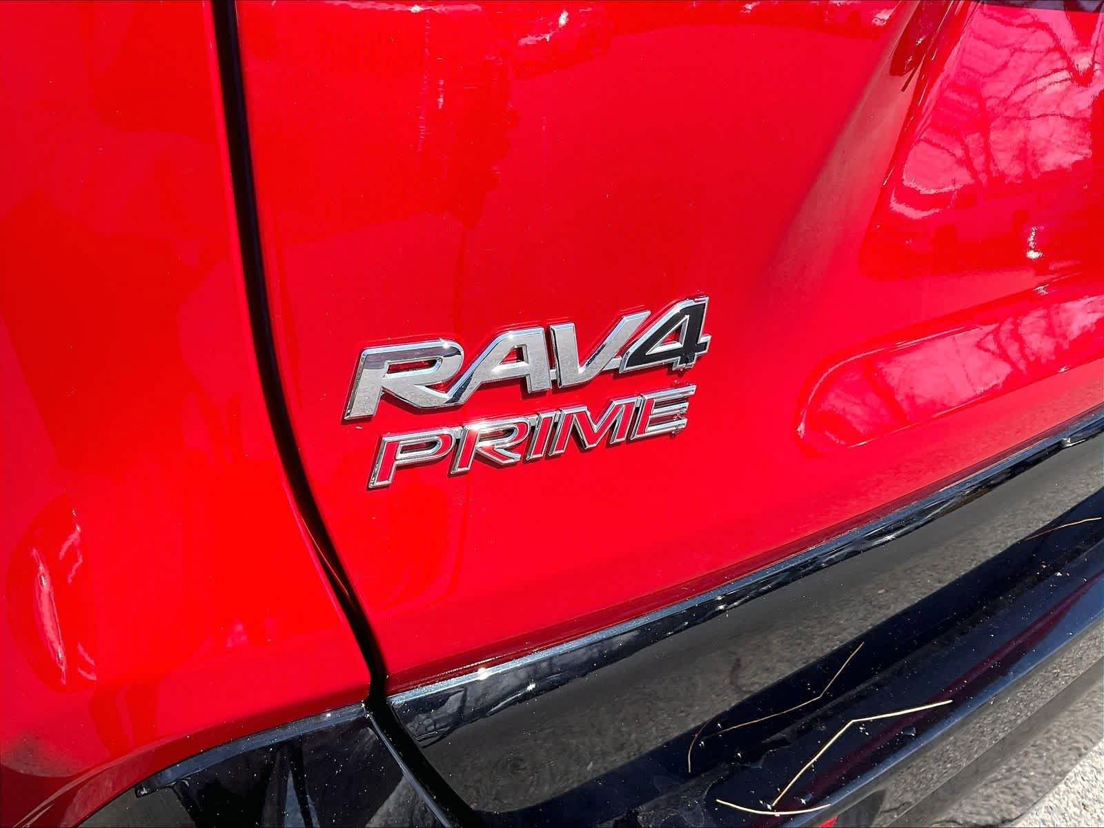 Used 2023 Toyota RAV4 XSE w/ Weather Package AWD/4WD image 28