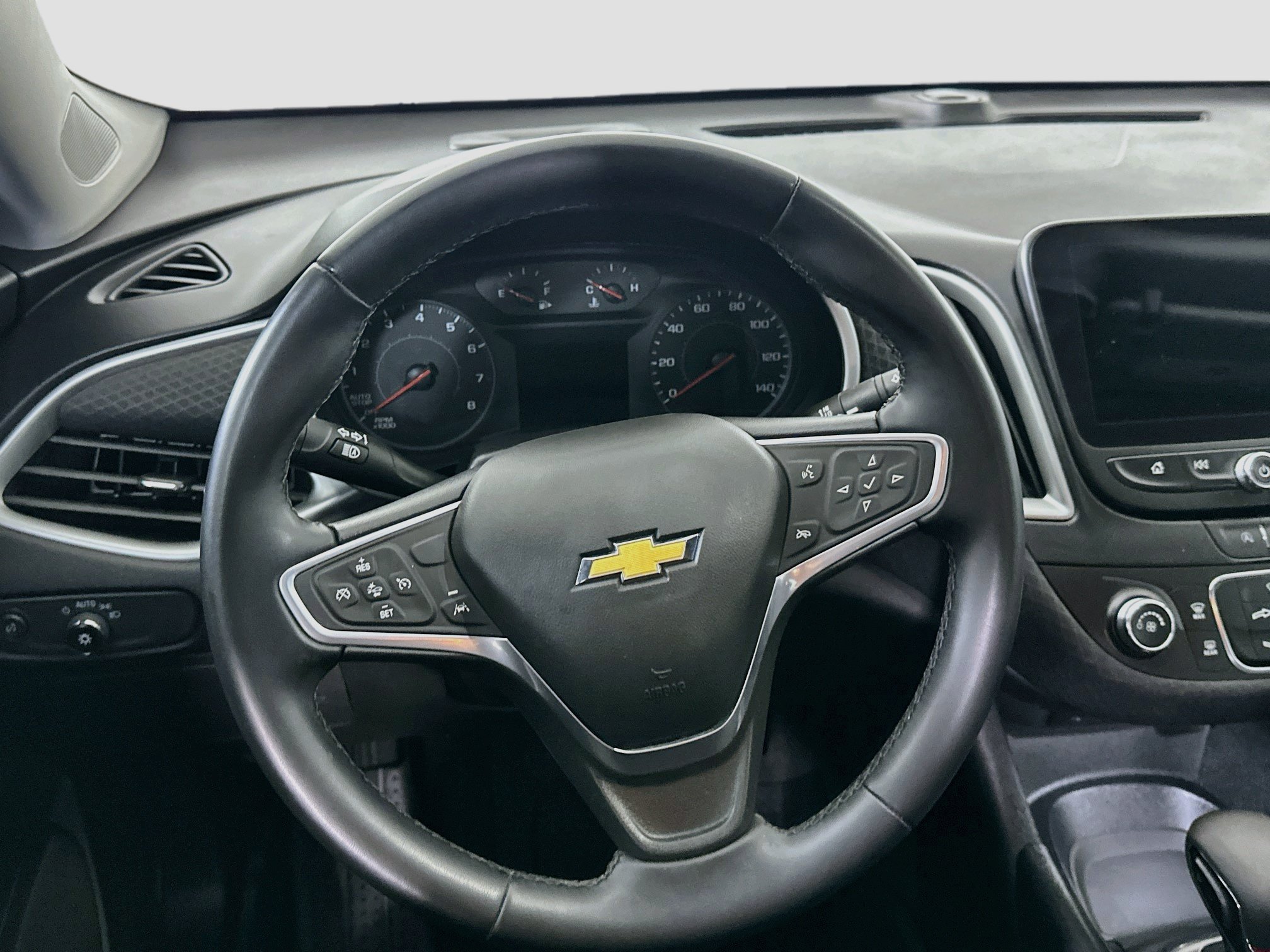 Used 2023 Chevrolet Malibu RS w/ LPO, Floor Liner Package FWD image 17