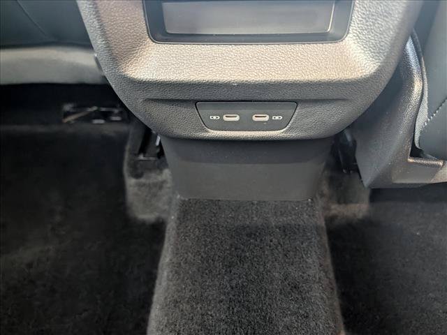 Certified 2025 Volkswagen Tiguan SE AWD/4WD image 15