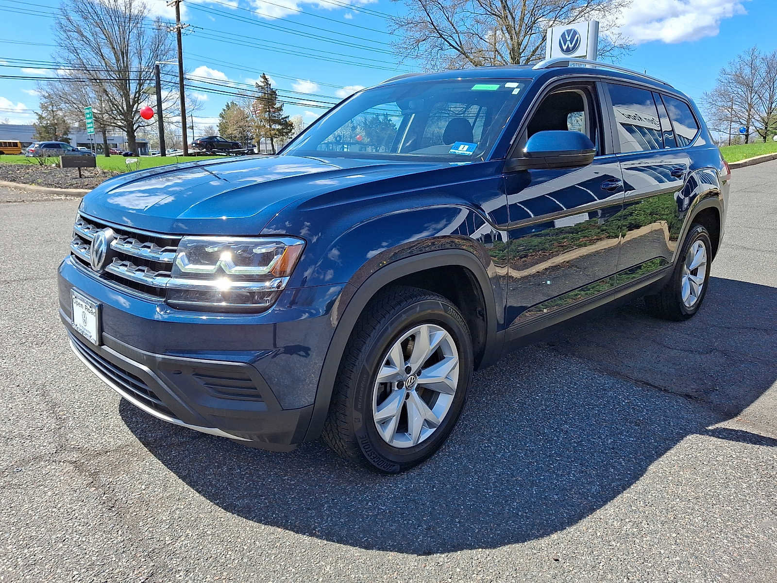 Used 2019 Volkswagen Atlas S w/ Towing Package AWD/4WD image 3