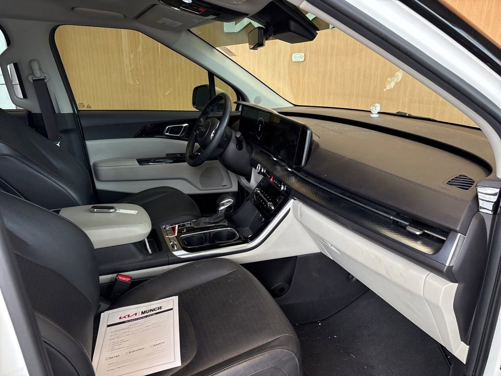 Certified 2022 Kia Carnival SX Prestige image 27