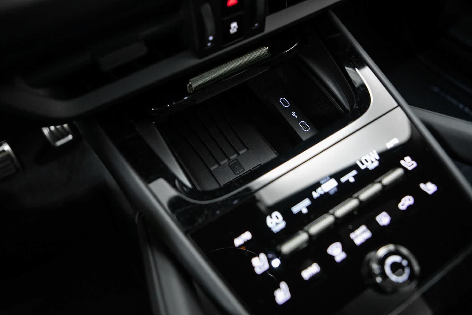 New 2026 Porsche Cayenne Turbo AWD/4WD image 29