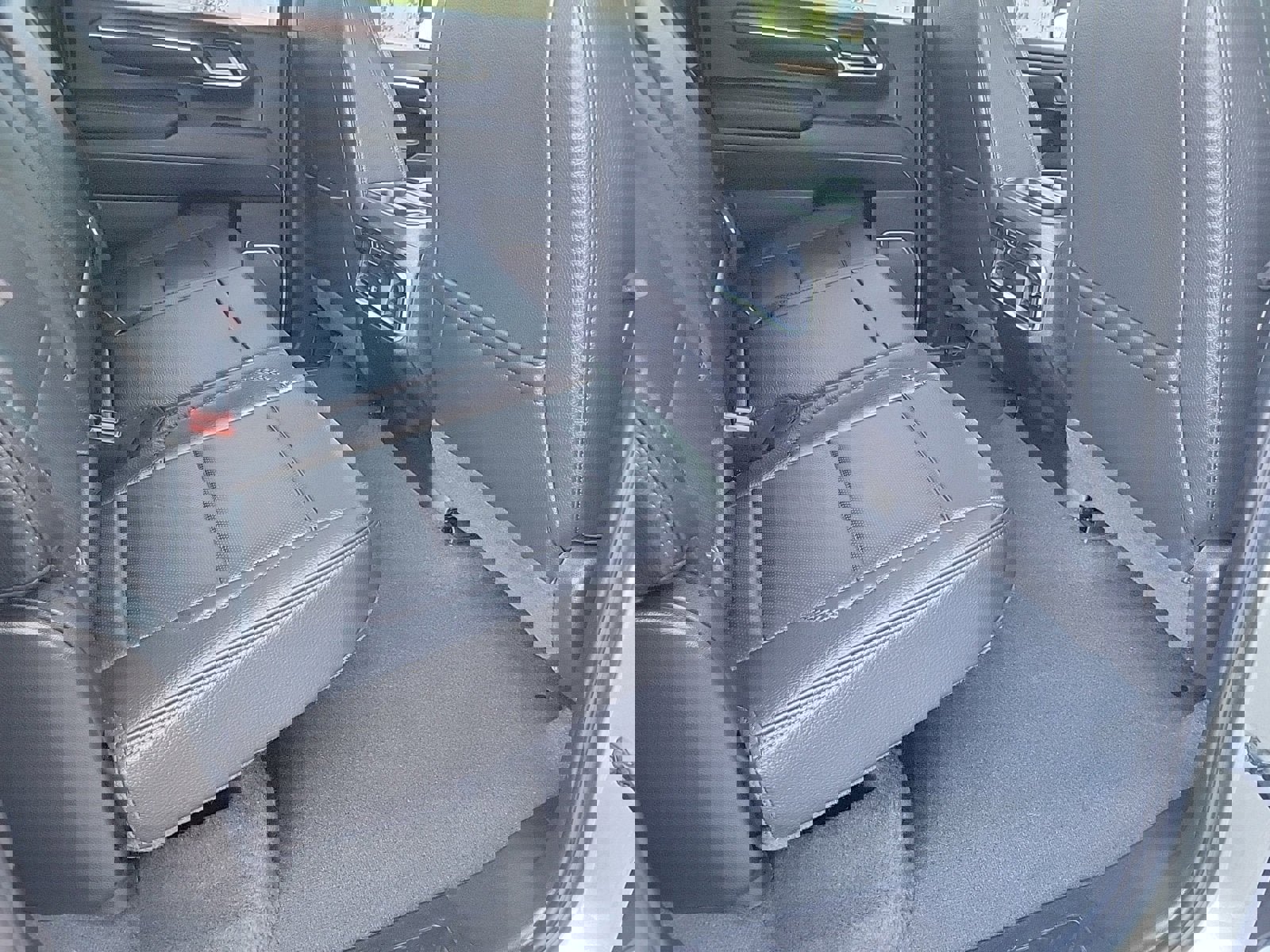 Used 2025 GMC Sierra 3500 Denali w/ Denali Reserve Package image 16