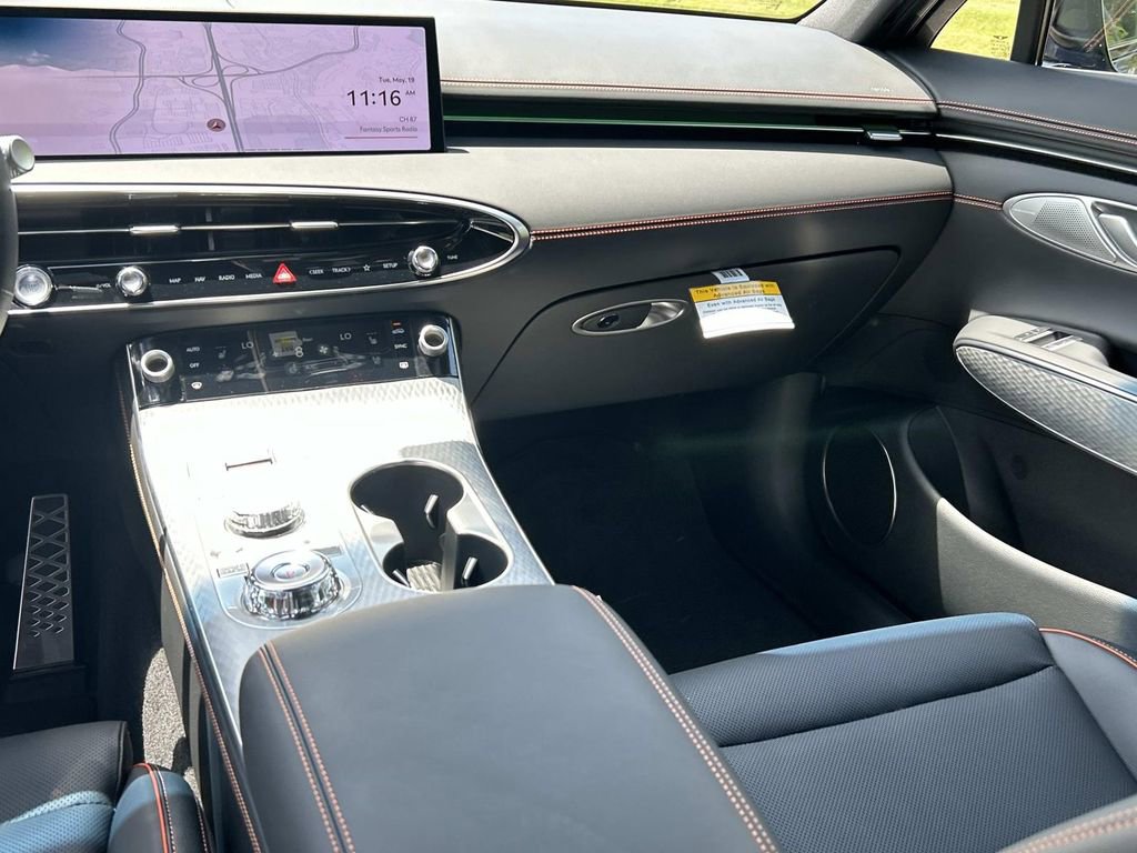 New 2026 Genesis GV70 2.5T Sport Prestige AWD/4WD image 27