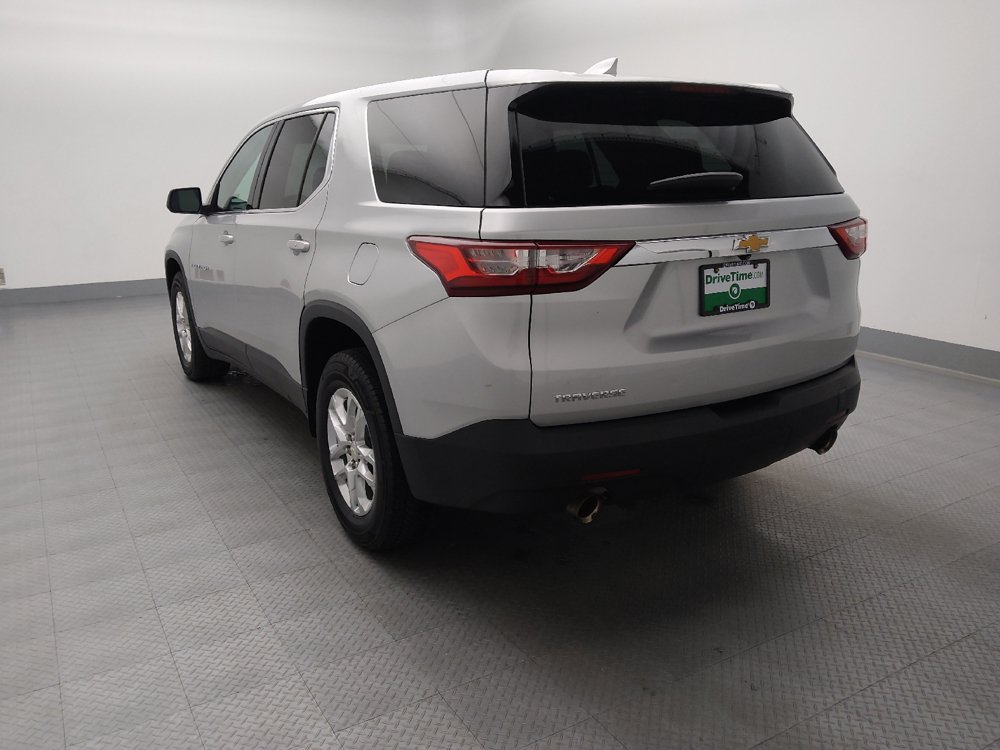 Used 2021 Chevrolet Traverse LS FWD image 6