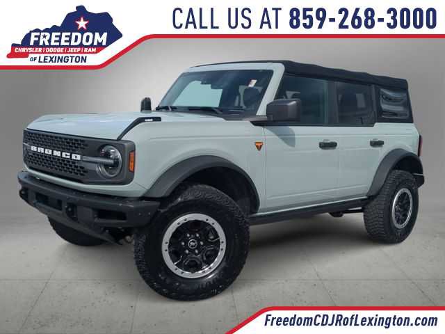 Used 2021 Ford Bronco Badlands w/ Sasquatch Package image 1