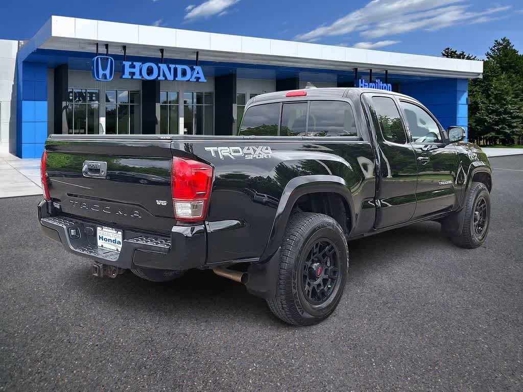 Used 2016 Toyota Tacoma TRD Sport w/ Towing Package AWD/4WD image 24