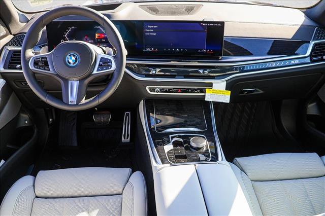 New 2026 BMW X5 xDrive50e image 21