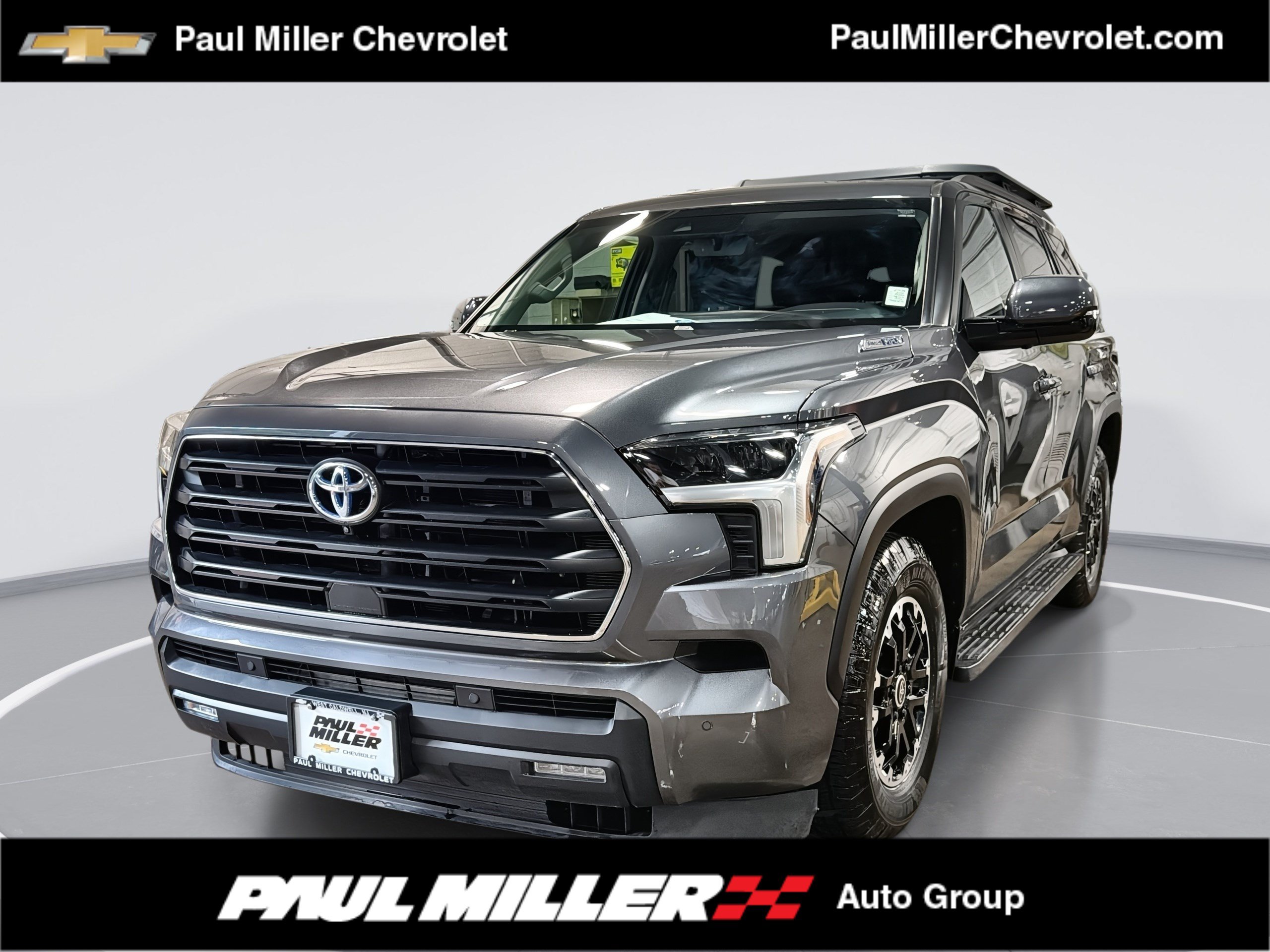 Used 2024 Toyota Sequoia SR5 w/ TRD Off-Road Package AWD/4WD image 1